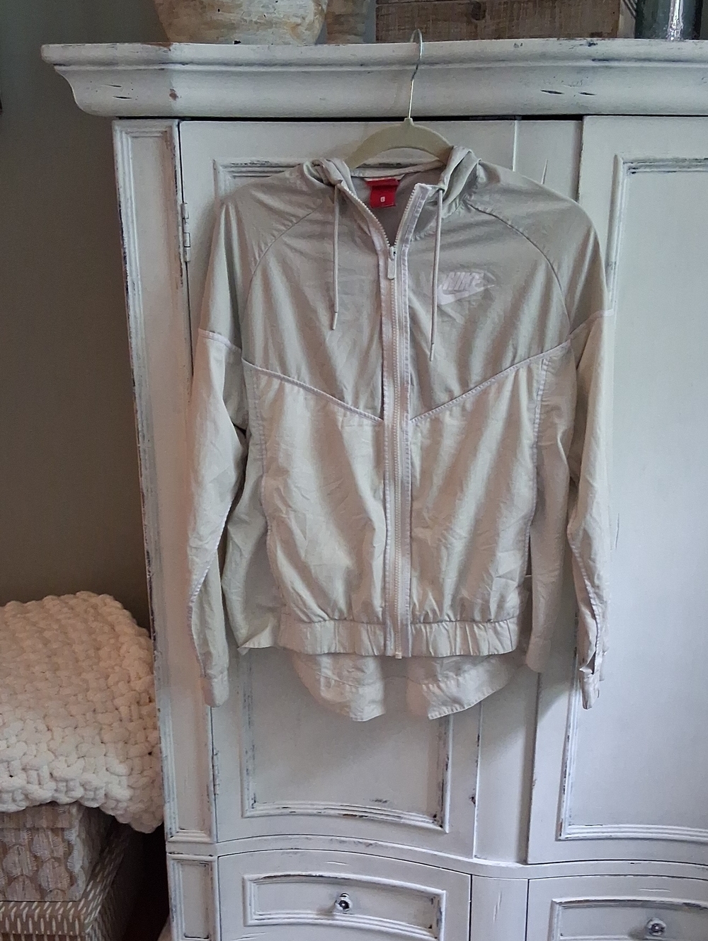 Nike Women's Beige Hooded Bomber Jacket